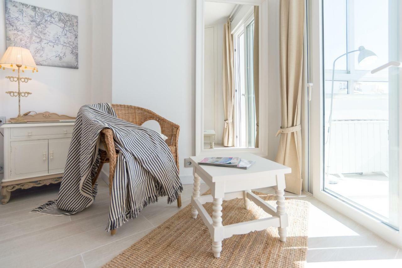 Tgh/ Marbella Beachfront And Center Екстериор снимка